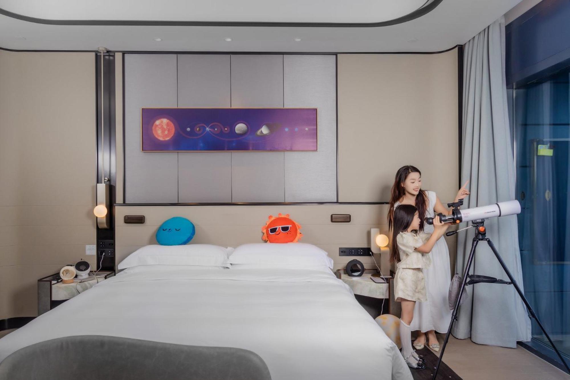 Intercontinental Shanghai Harbour City By Ihg Nanhui Bagian luar foto
