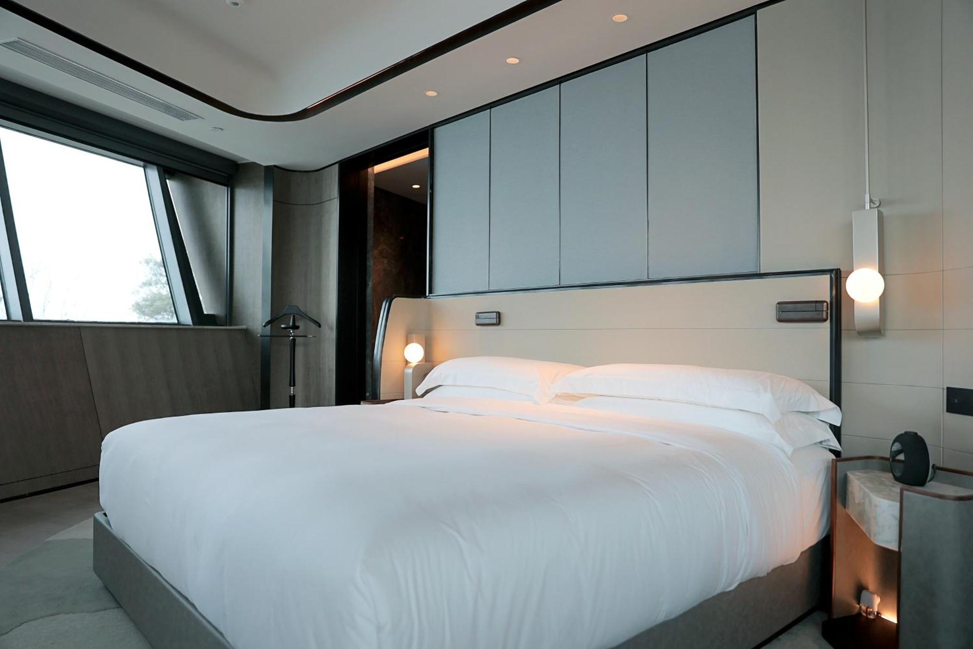 Intercontinental Shanghai Harbour City By Ihg Nanhui Bagian luar foto