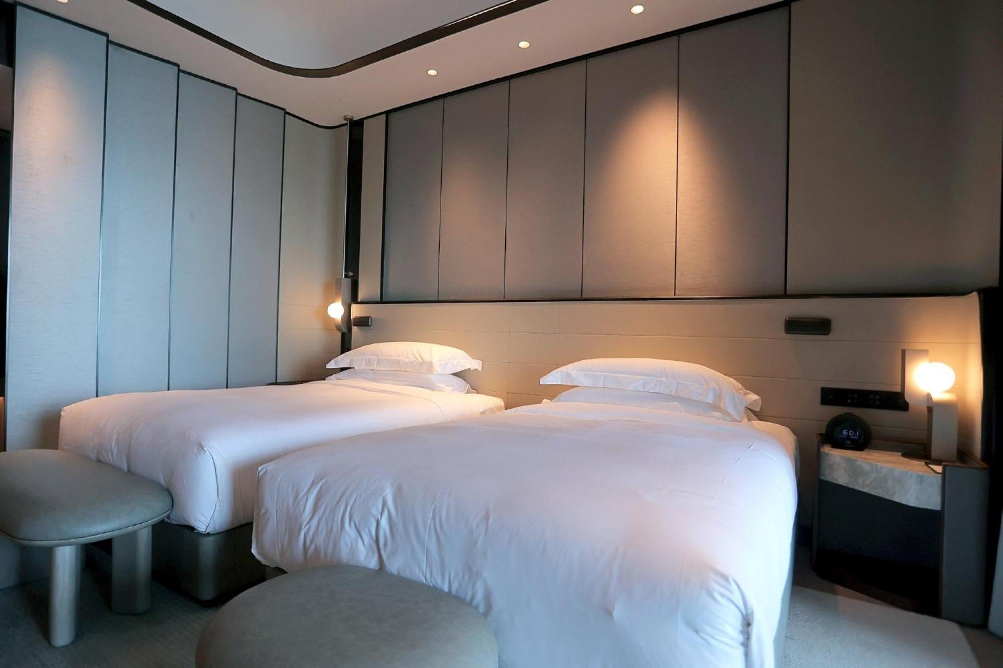 Intercontinental Shanghai Harbour City By Ihg Nanhui Bagian luar foto