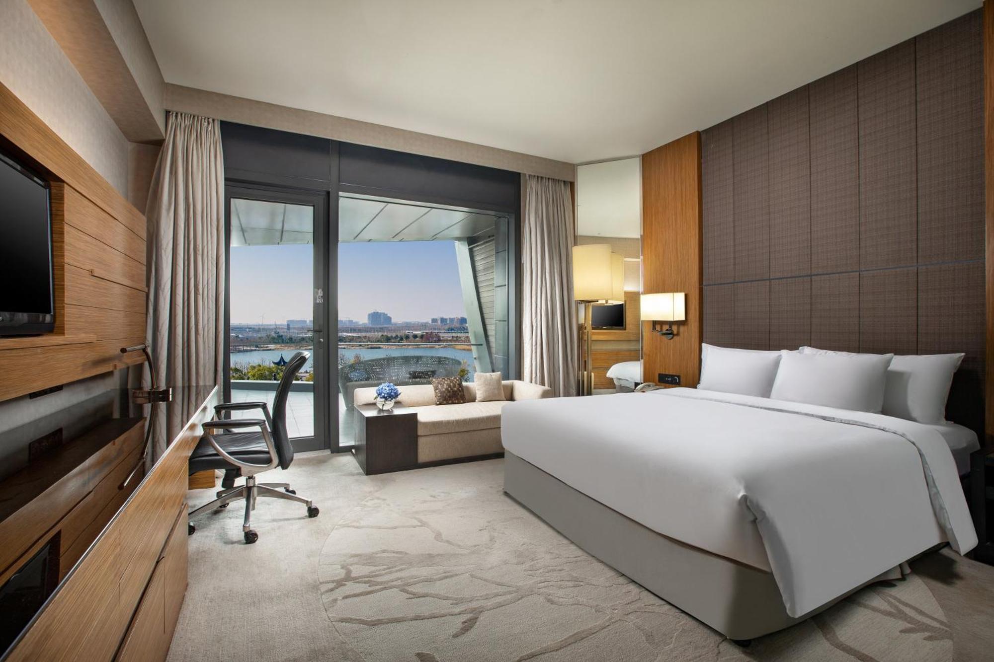 Intercontinental Shanghai Harbour City By Ihg Nanhui Bagian luar foto