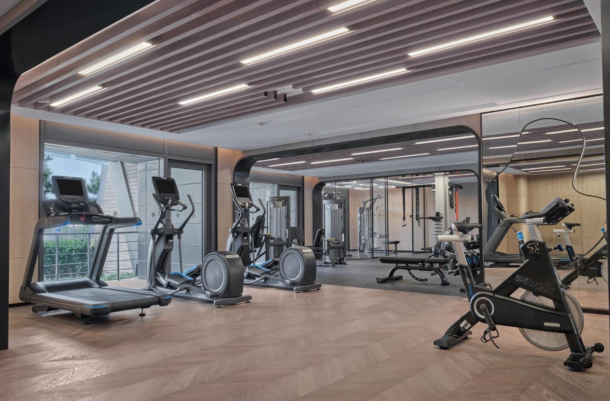 Intercontinental Shanghai Harbour City By Ihg Nanhui Bagian luar foto