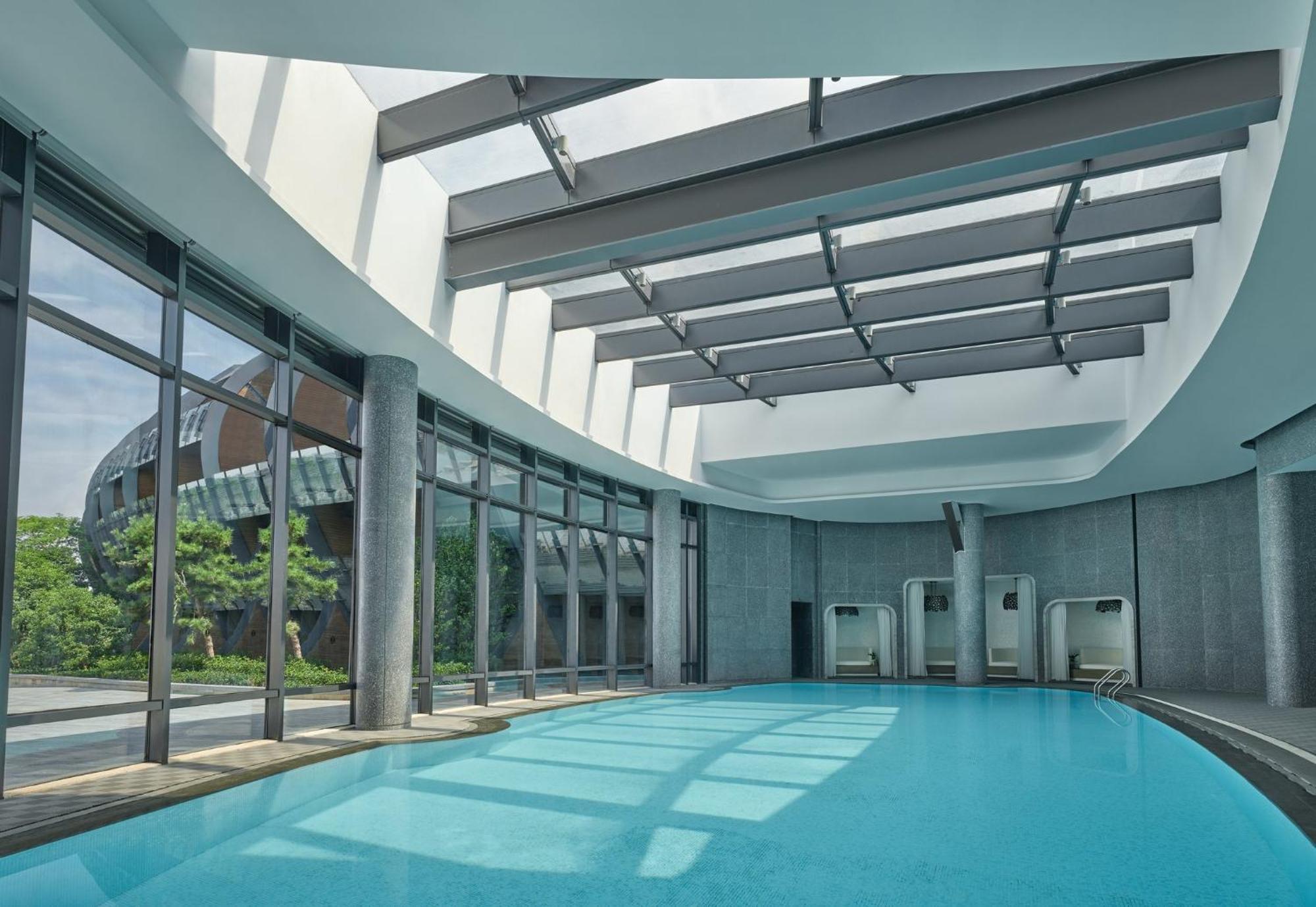 Intercontinental Shanghai Harbour City By Ihg Nanhui Bagian luar foto